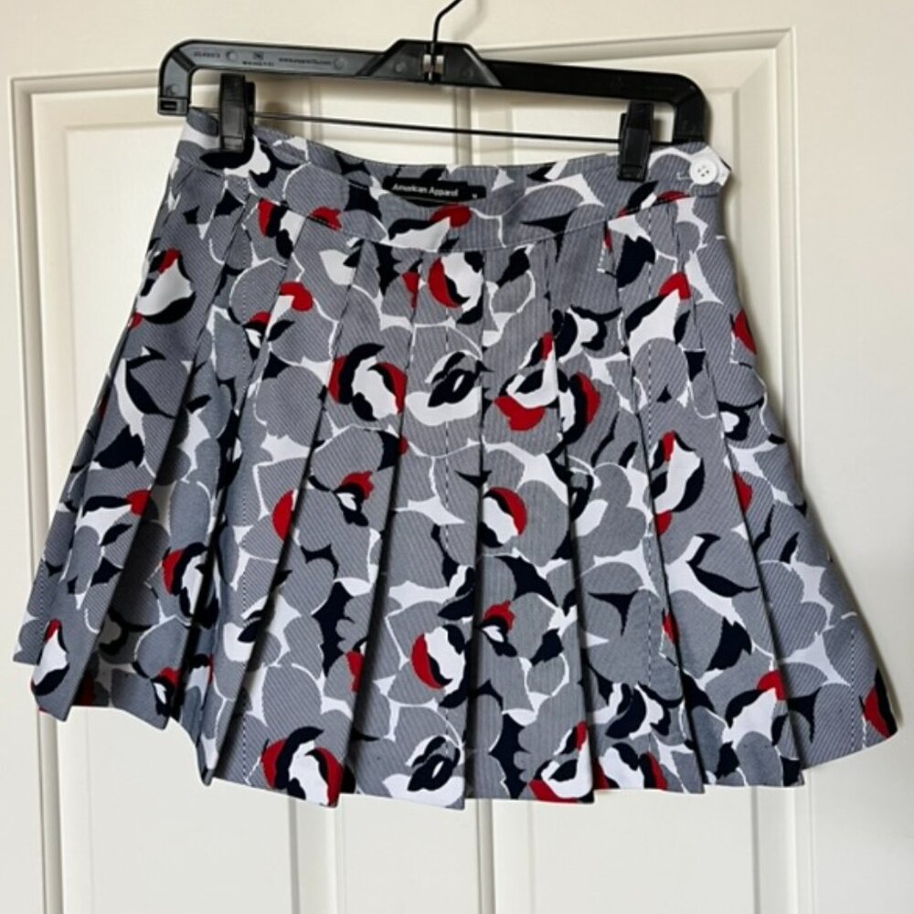 American Apparel geo floral tennis skirt size medium